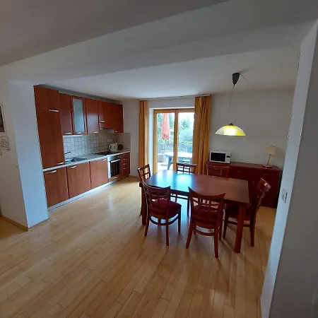 Apartmaji Fizine