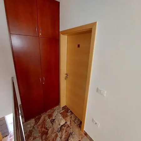 Apartmaji Fizine