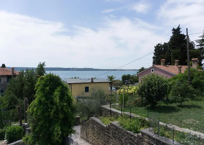 Apartment Apartmaji Fizine *